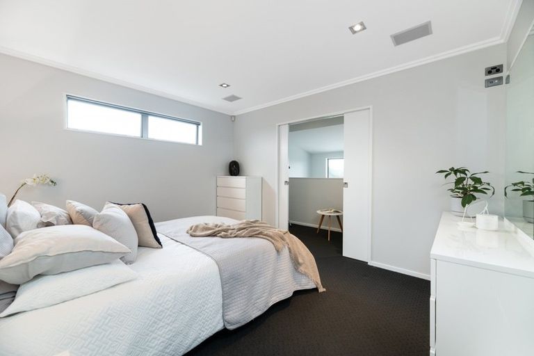 Photo of property in 115 Oriental Parade, Papamoa Beach, Papamoa, 3118