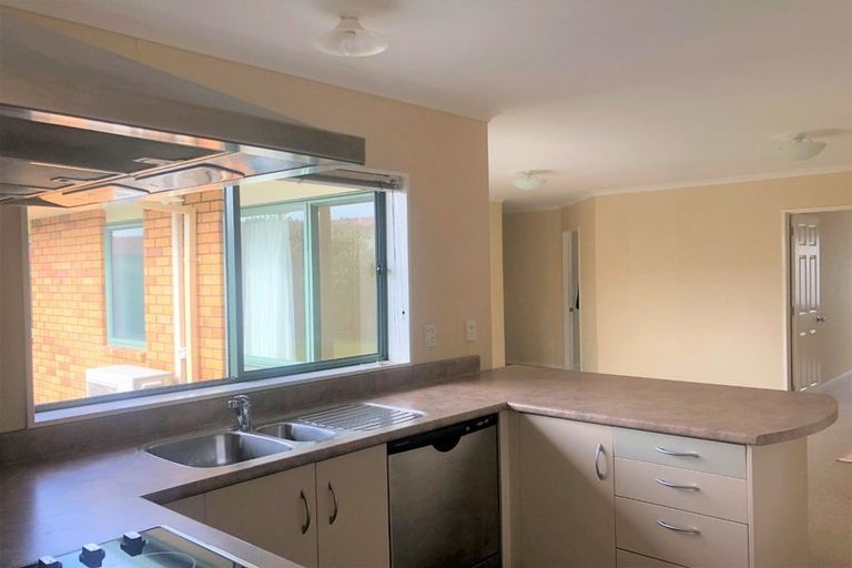 Photo of property in 20 Cranbrook Place, Rototuna North, Hamilton, 3210