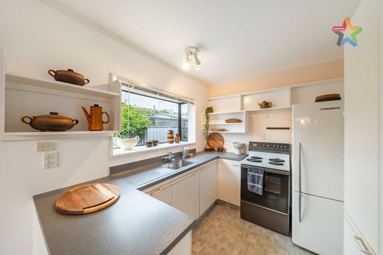 Photo of property in 36b Beauchamp Street, Tawa, Wellington, 5028