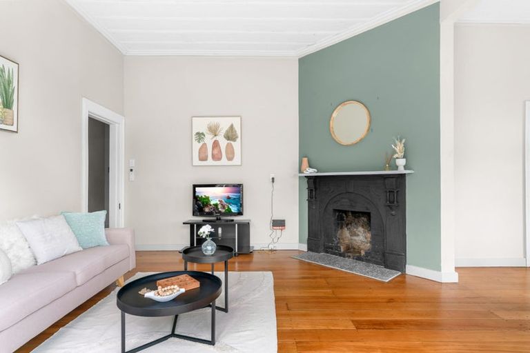 Photo of property in 48 Hurndall Street East, Maungaturoto, 0520