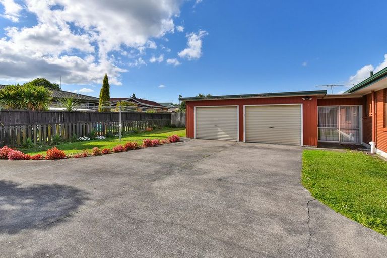 Photo of property in 22 Ashdown Place, Pahurehure, Papakura, 2113