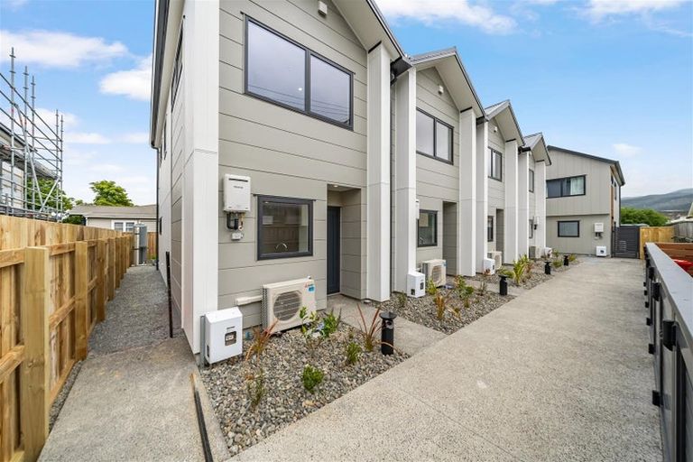 Photo of property in 3/104 Martin Street, Wallaceville, Upper Hutt, 5018