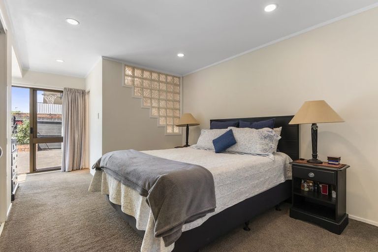 Photo of property in 66 Sunderlands Road, Half Moon Bay, Auckland, 2012