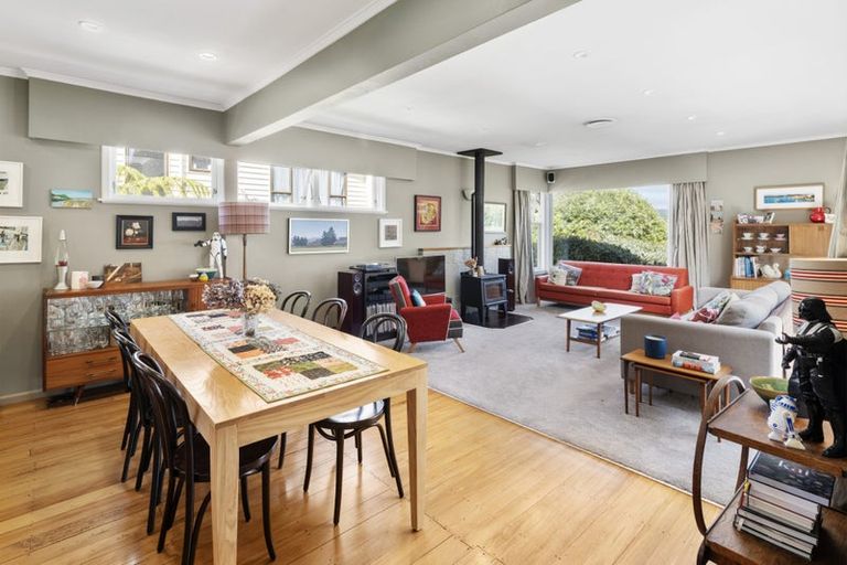 Photo of property in 109 Seatoun Heights Road, Seatoun, Wellington, 6022