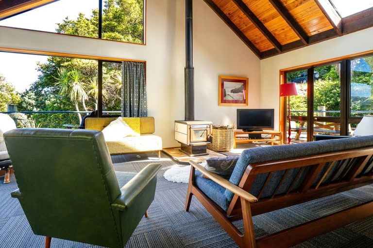 Photo of property in 69 Woodills Road, Akaroa, 7520