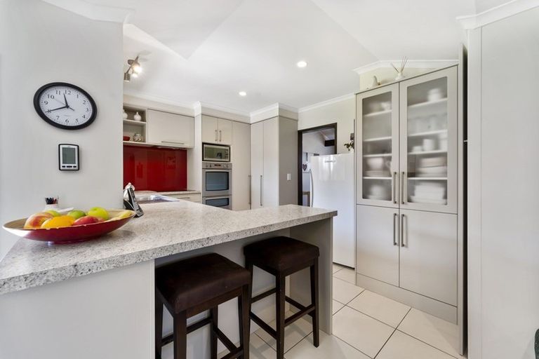 Photo of property in 20 Fairfax Terrace, Frankleigh Park, New Plymouth, 4310