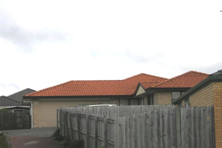 Photo of property in 32 Basra Drive, Henderson, Auckland, 0612