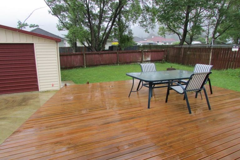 Photo of property in 33 Prouse Crescent, Naenae, Lower Hutt, 5011