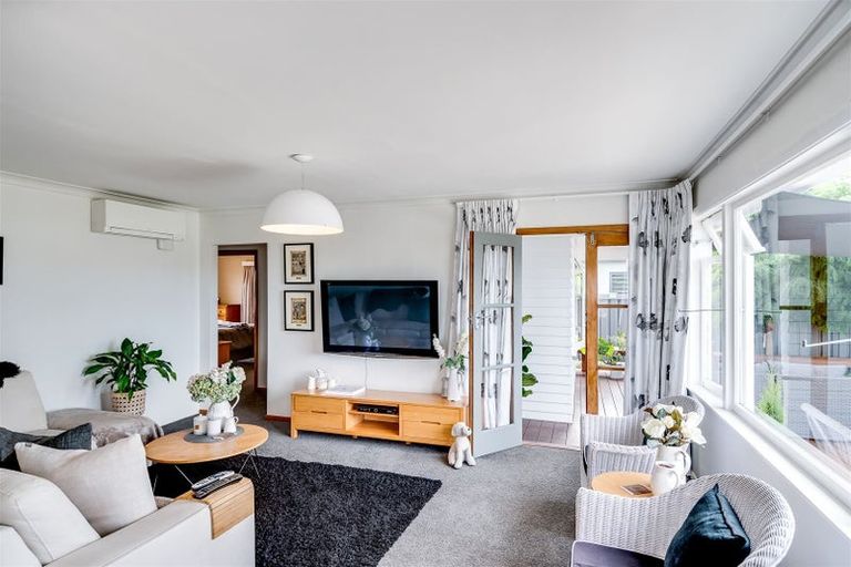 Photo of property in 152 Auckland Road, Greenmeadows, Napier, 4112