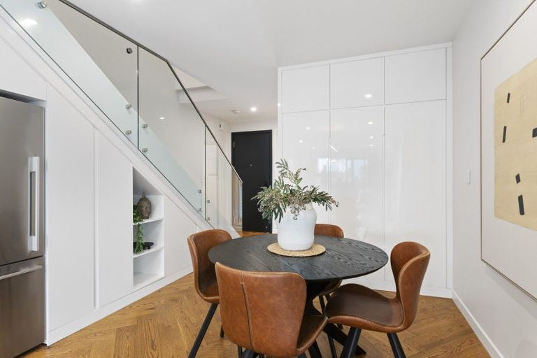 Photo of property in 5 Walter Merton Road, Hobsonville, Auckland, 0616