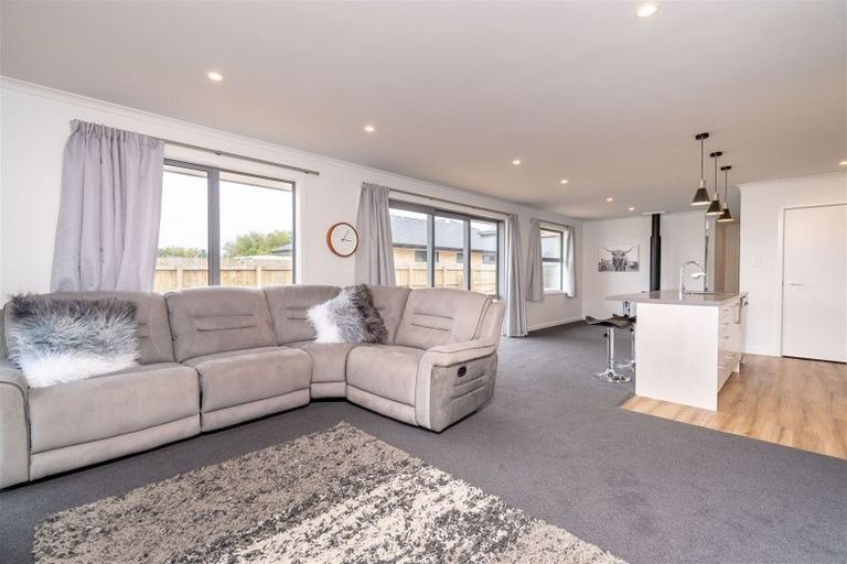 Photo of property in 6 Nore Street, Waihola, Milton, 9073