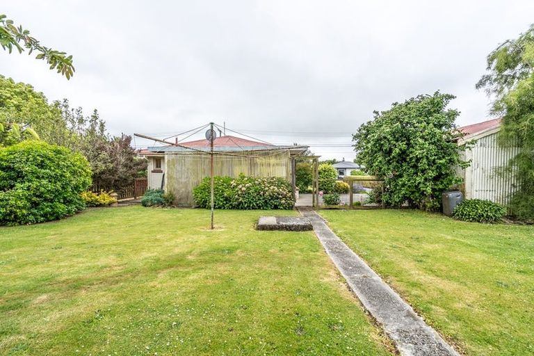 Photo of property in 6 Coutts Road, Gore, 9710