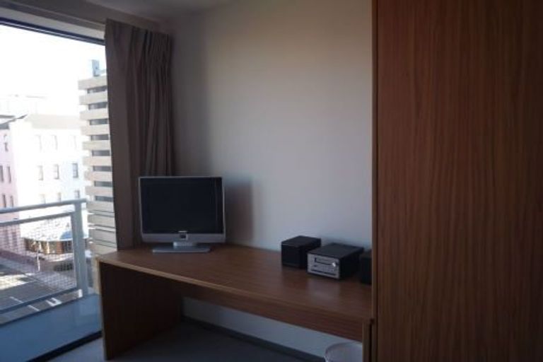 Photo of property in Dual Apartments, 108/142 Vivian Street, Te Aro, Wellington, 6011
