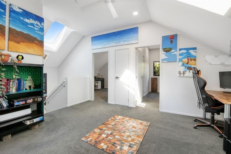 Photo of property in 7a Parkwood Crescent, Gulf Harbour, Whangaparaoa, 0930