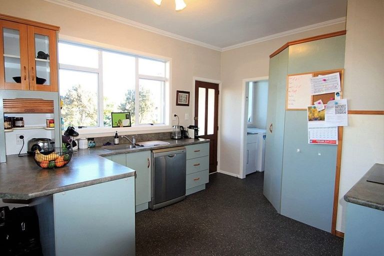 Photo of property in 85 Robertson Street, Gore, 9710