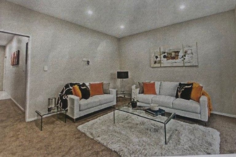 Photo of property in 18 Warbler Crescent, Papakura, 2110