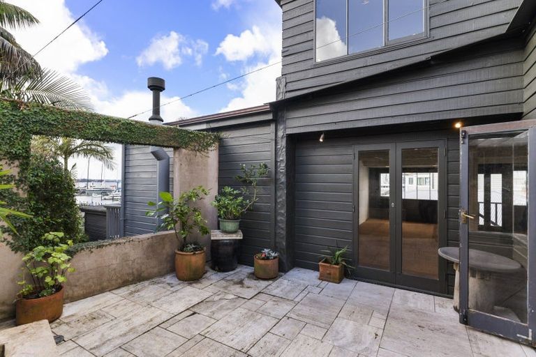 Photo of property in 4a Harbour Street, Saint Marys Bay, Auckland, 1011