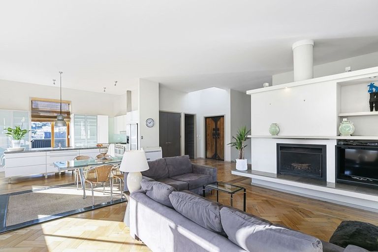 Photo of property in 5/5 Tory Street, Te Aro, Wellington, 6011