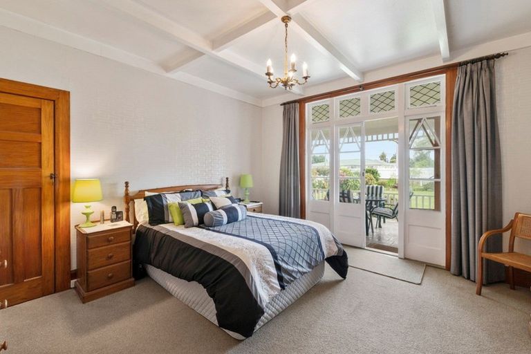 Photo of property in 56 Queenwood Road, Levin, 5510