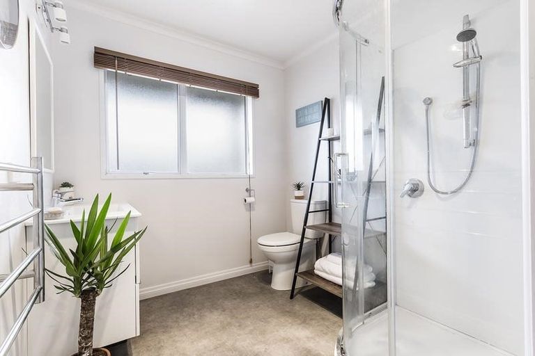 Photo of property in 298 Gladstone Road North, Mosgiel, 9092