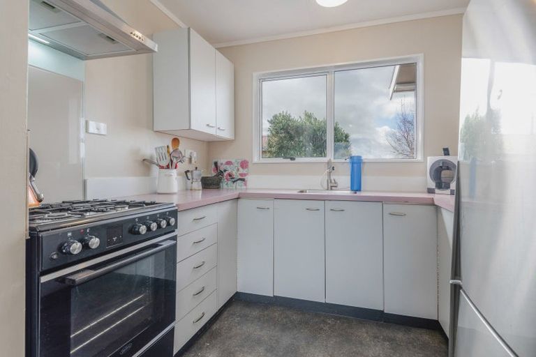 Photo of property in 26 Barton Street, Marton, 4710