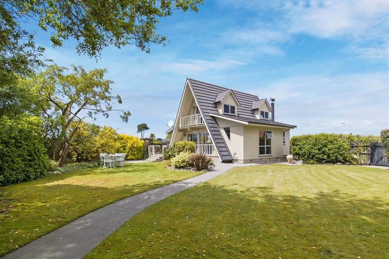 Photo of property in 185 Queen Street, Waimate, 7924
