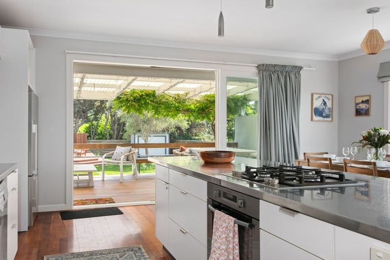 Photo of property in 28a Moana Road, Okitu, Gisborne, 4010