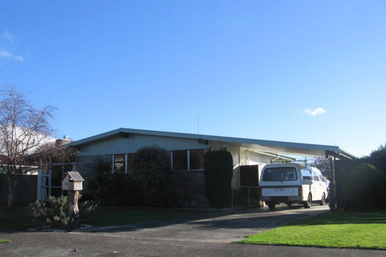 Photo of property in 52 Apollo Parade, Milson, Palmerston North, 4414