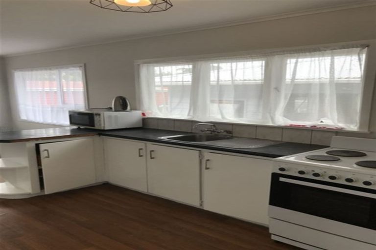 Photo of property in 3 Tindall Crescent, Otara, Auckland, 2023