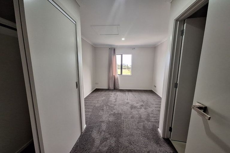Photo of property in 24 Wallson Crescent, Wiri, Auckland, 2104