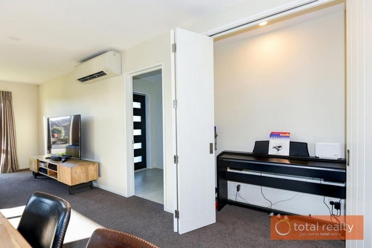 Photo of property in 19 Hillbourne Street, Halswell, Christchurch, 8025