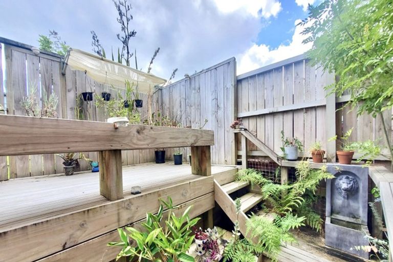 Photo of property in 89 Albionvale Road, Glen Eden, Auckland, 0602