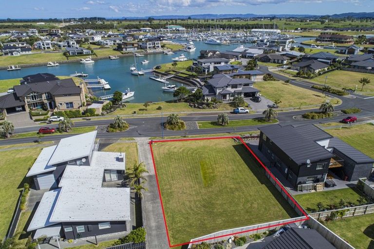 Photo of property in 12 Mariners Haven, One Tree Point, 0118