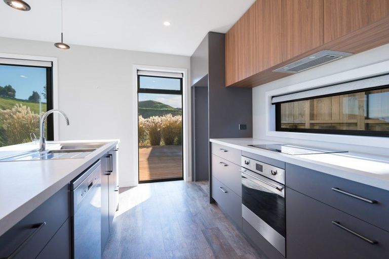 Photo of property in 30 Huntaway Close, Stoke, Nelson, 7011