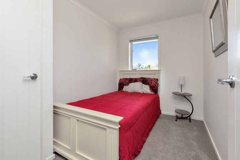 Photo of property in 2 Ocean View Rise, Ruakaka, 0116
