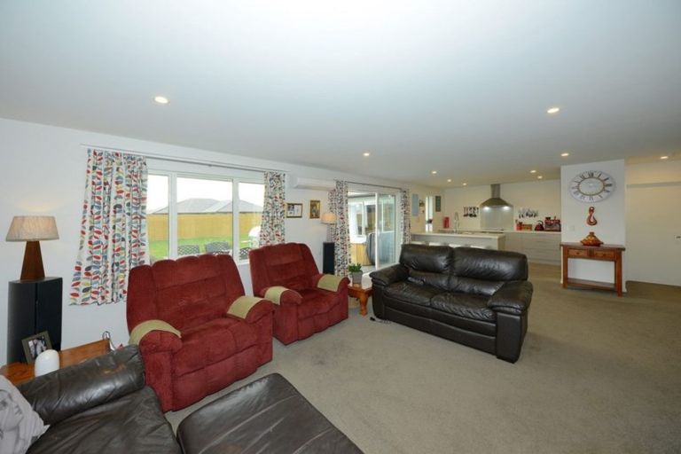 Photo of property in 30 Burnham School Road, Rolleston, 7614