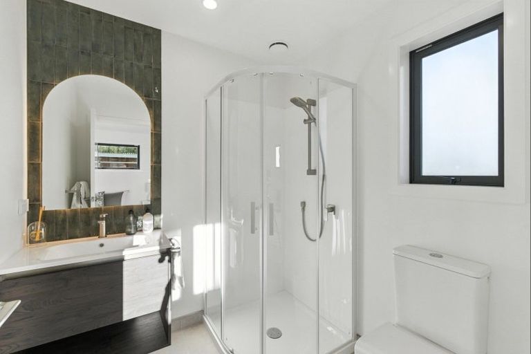 Photo of property in 11d Gordon Place, Levin, 5510