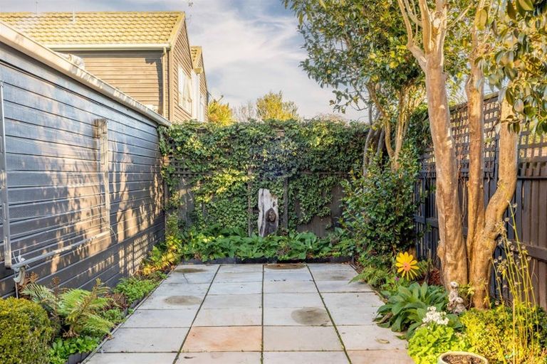 Photo of property in 2/85 Trafalgar Street, St Albans, Christchurch, 8014