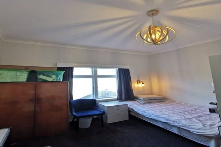 Photo of property in 1/57 Hawker Street, Mount Victoria, Wellington, 6011