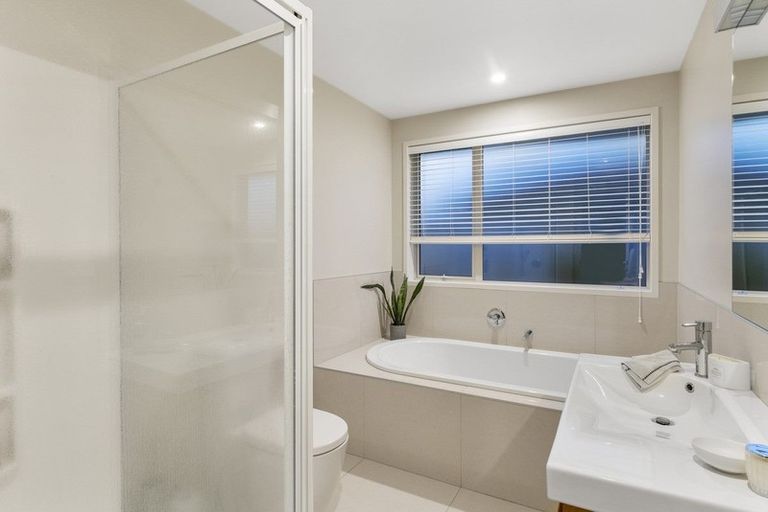 Photo of property in 610 Gloucester Road, Papamoa Beach, Papamoa, 3118