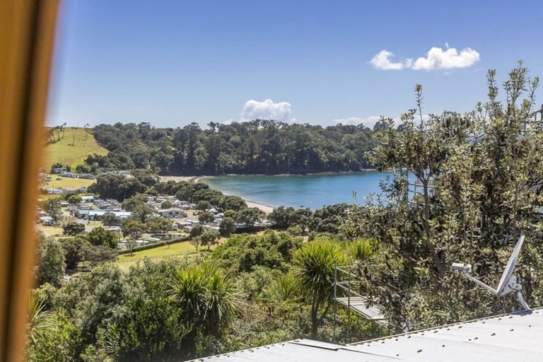 Photo of property in 15 Jackson Crescent, Mahurangi East, Warkworth, 0982