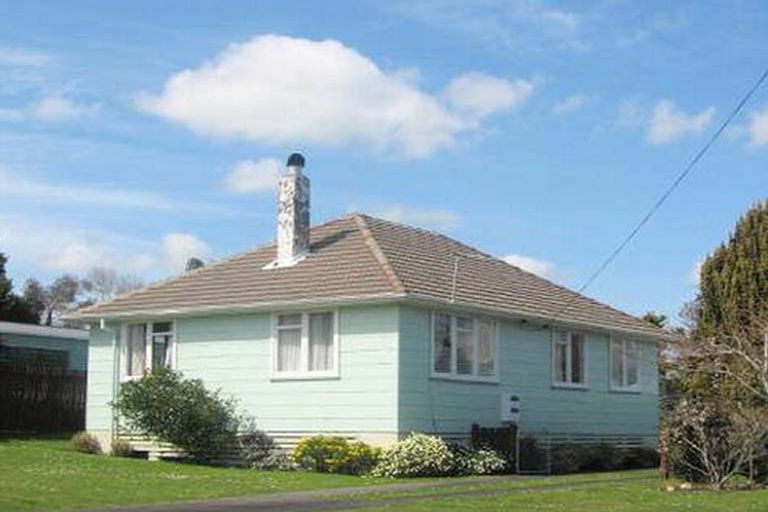 Photo of property in 43 Doralto Road, Frankleigh Park, New Plymouth, 4310