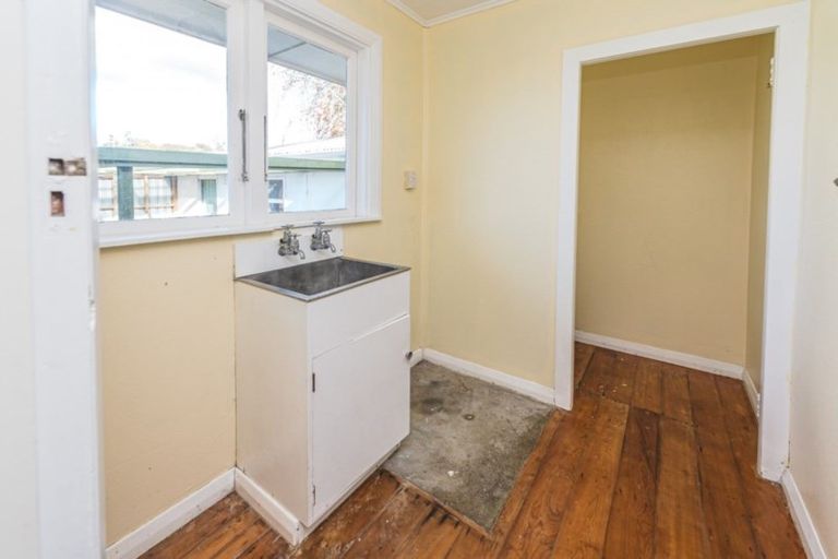 Photo of property in 6 Borlase Place, Aramoho, Whanganui, 4500