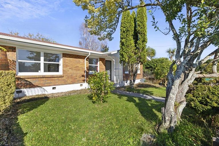 Photo of property in 12 Alderson Road, Fairview Downs, Hamilton, 3214