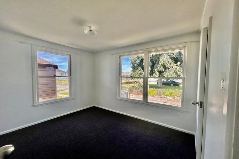 Photo of property in 3 Ward Crescent, Marewa, Napier, 4110