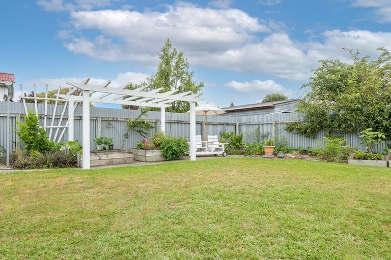 Photo of property in 215 Mayfair Avenue, Mayfair, Hastings, 4122