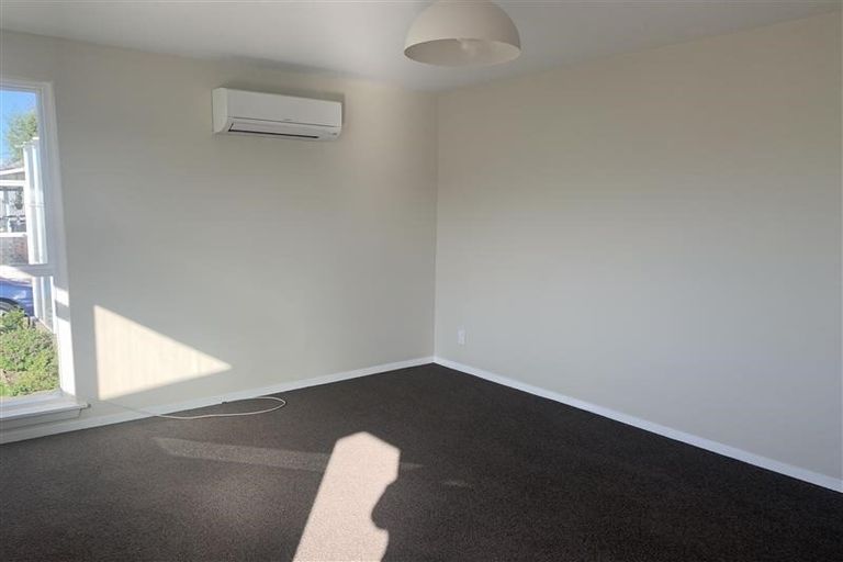 Photo of property in 2/64 Osborne Street, Waltham, Christchurch, 8011