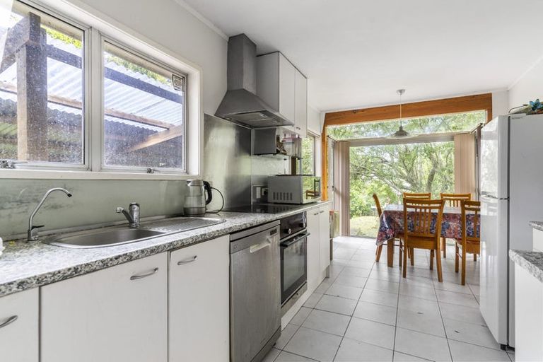 Photo of property in 22 Redwood Drive, Massey, Auckland, 0614