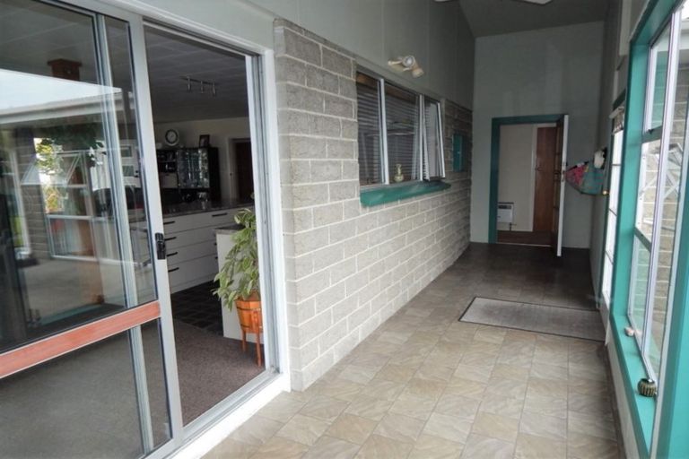 Photo of property in 55 Hoffman Street, Hokitika, 7810