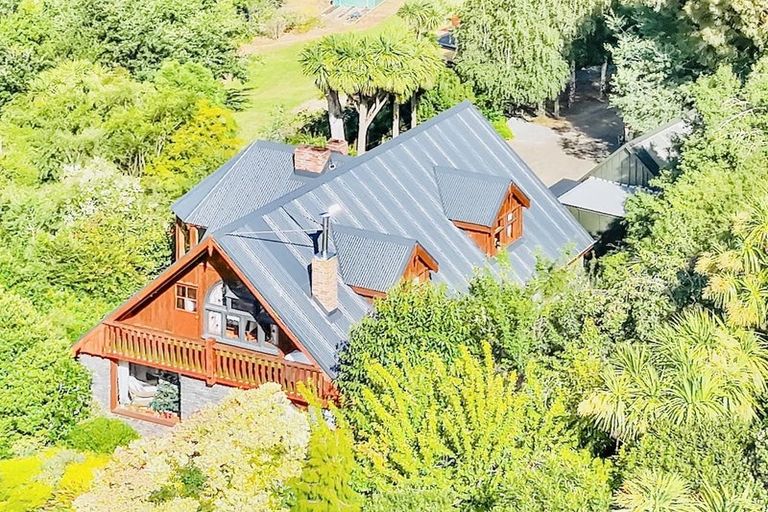 Photo of property in 50 Council Hill Road, Little River, 7591